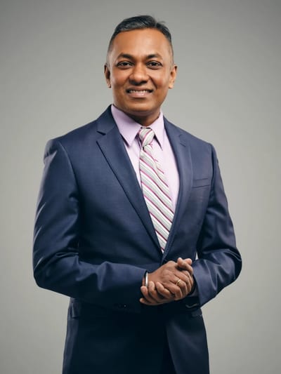 LinkedIn portrait — Investment Banker Miami